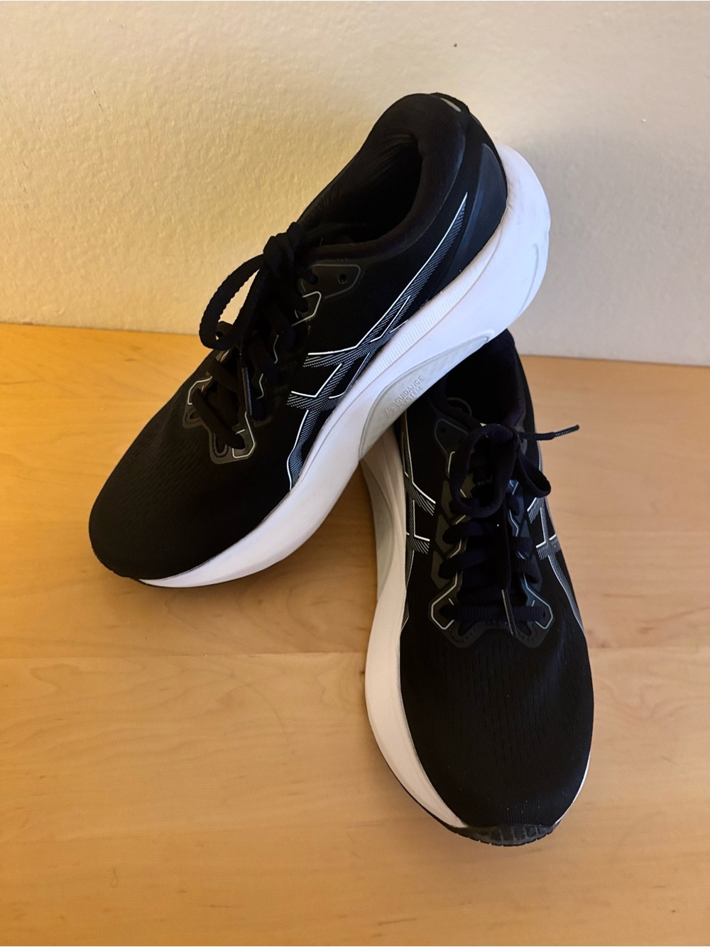 Asics Black and White Athletic Running Shoes - Picture 2 of 7